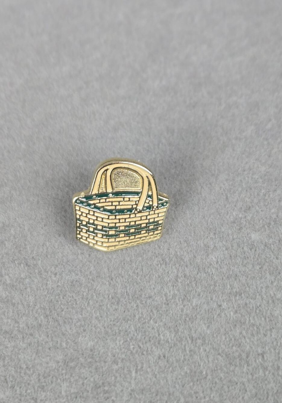 Longaberger Basket Gold Tone Pin